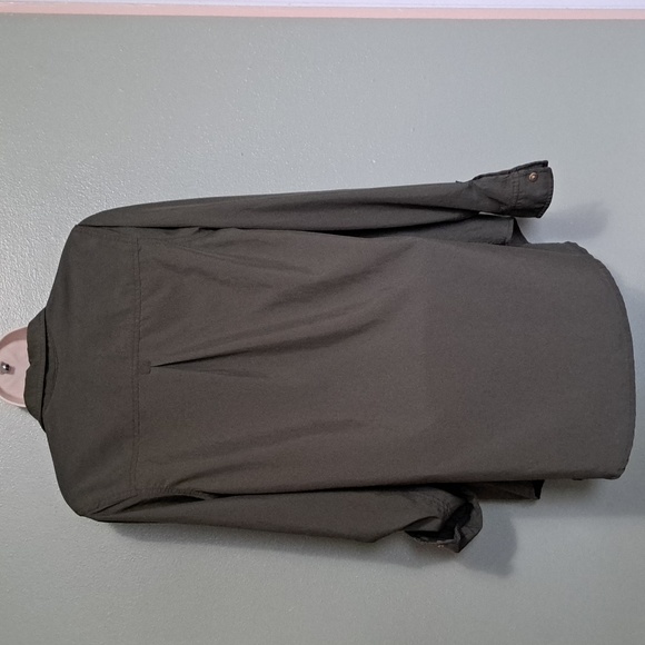 Isabel Maternity blouse medium olive green roll sleeve tunic. - Picture 6 of 9